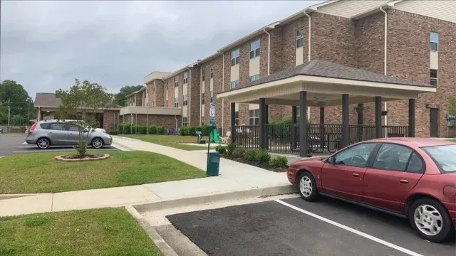 $725 | 705 Northeast 7th Street, McRae-Helena, GA 31037