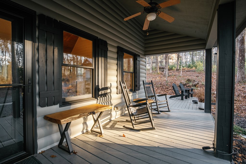 31 Highland Hammock Drive Blue Ridge, GA 30513 - Photo 5 of 67