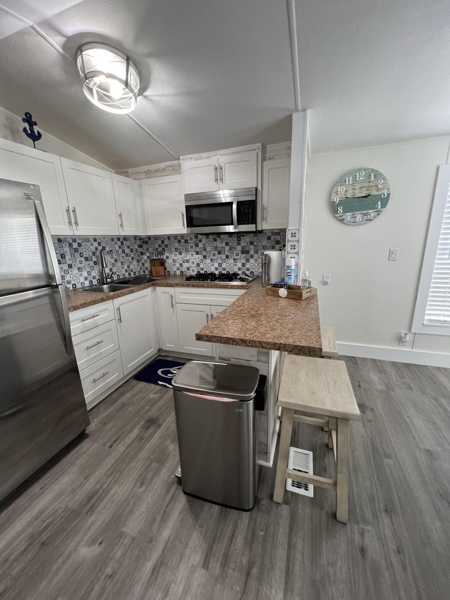 325 Calusa Street, Unit 499 Key Largo, FL 33037 - Photo 13 of 21 Photo Mar 16, 2 50 36 PM