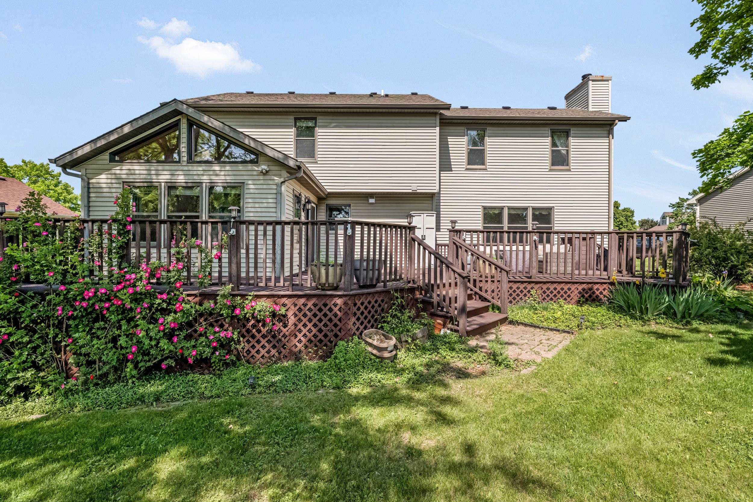 721 Overlook Terrace DeForest, WI 53532 - Photo 3 of 44