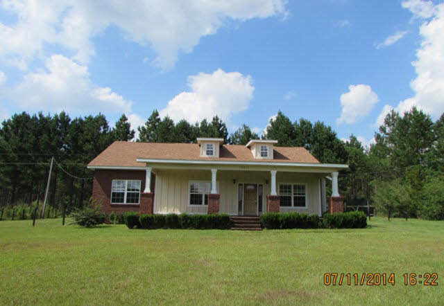 25040 Cowpen Creek Road Robertsdale, AL 36567 - Photo 1 of 1