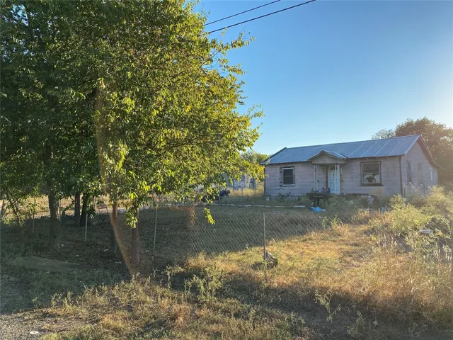 a backyard of a house