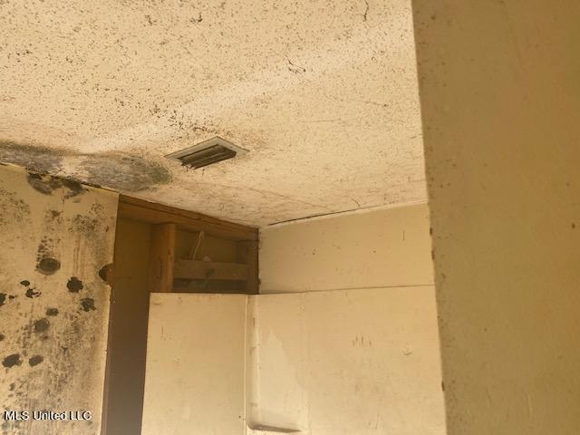 2329 Ford James Road Lucedale, MS 39452 - Photo 17 of 19 thumbnail (25)