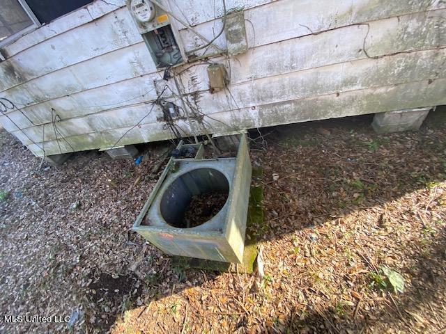 2329 Ford James Road Lucedale, MS 39452 - Photo 3 of 19 thumbnail (4)