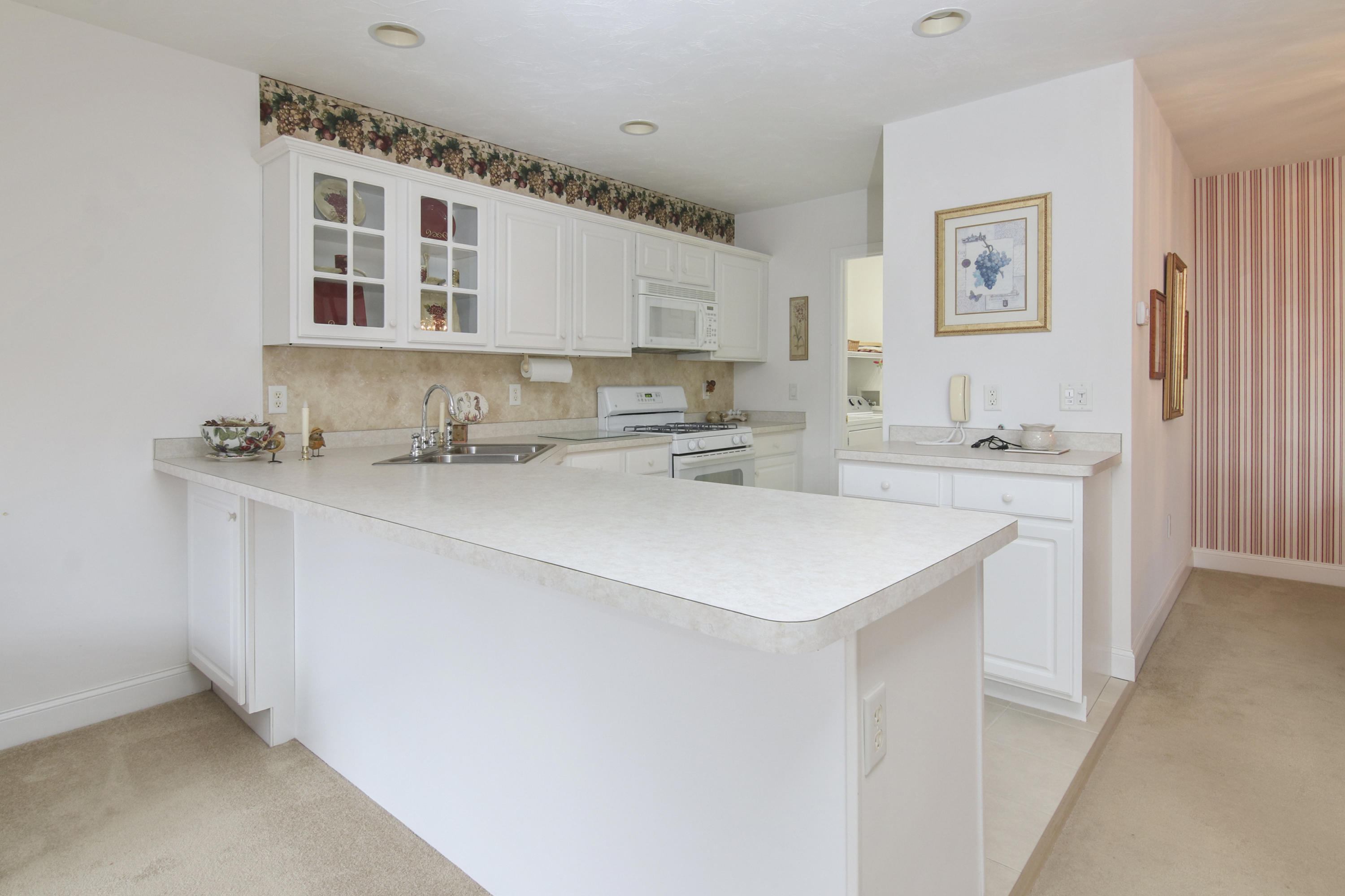 7 Prestwick Road Bourne, MA 02532 - Photo 9 of 19