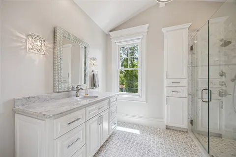 $3,675,000 | 7818 Bellewood Drive, Houston, TX 77055