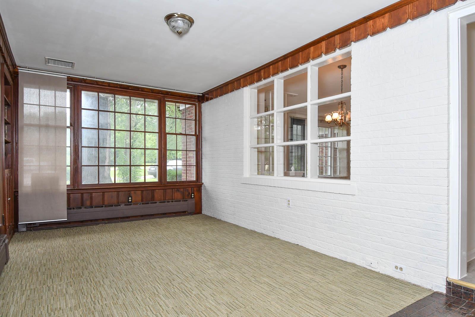 32 Green Acres Road St. Louis, MO 63137 - Photo 14 of 46
