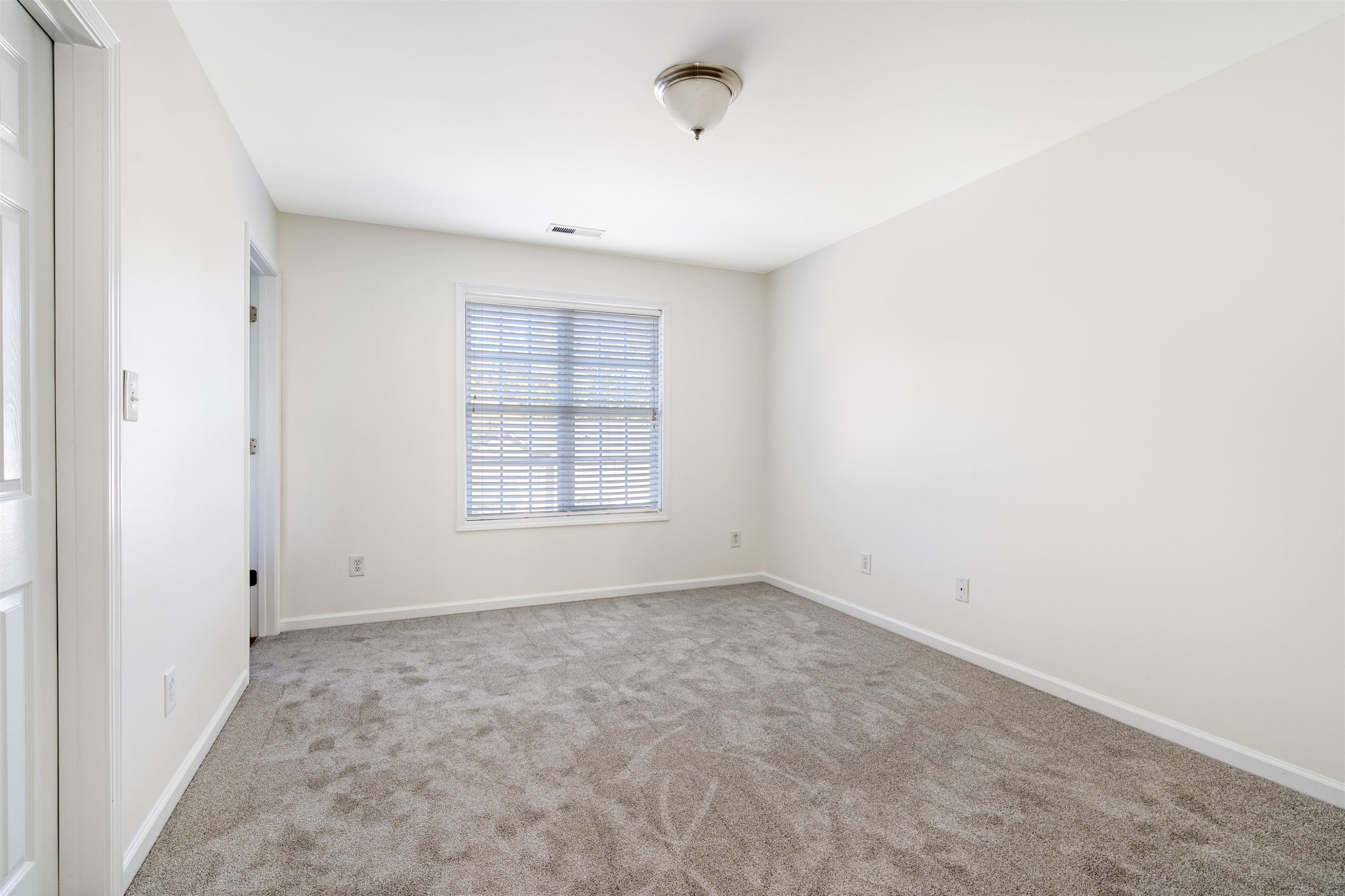 2706 Andover Glen Road Raleigh, NC 27604 - Photo 18 of 33 Photo 18