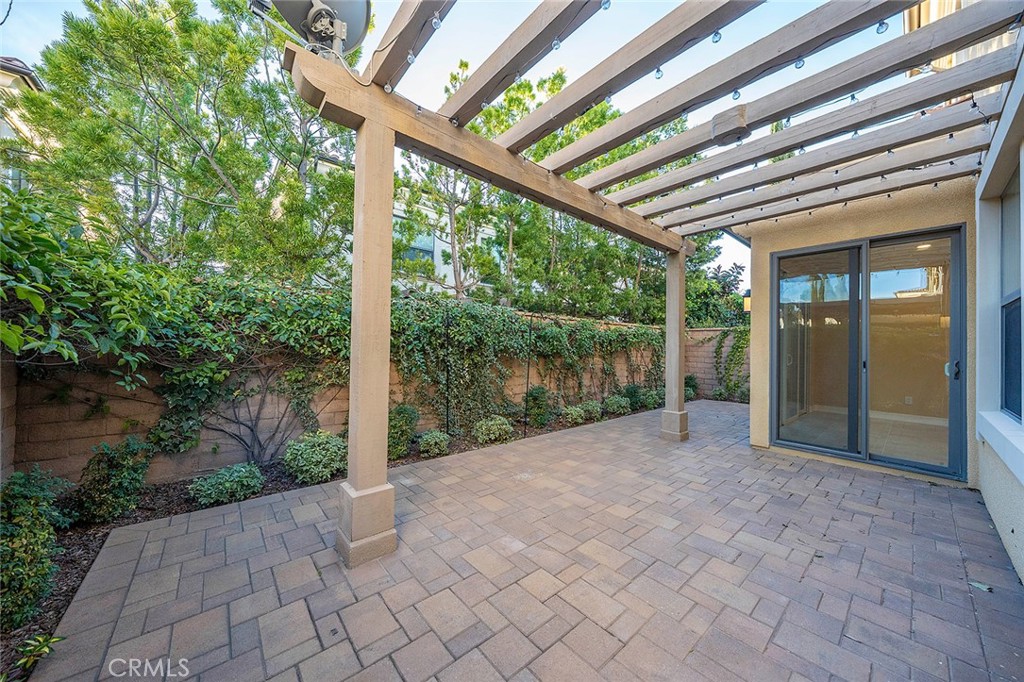 143 Rodeo Irvine, CA 92602 - Photo 16 of 37 a view of a room with a large trees and plants