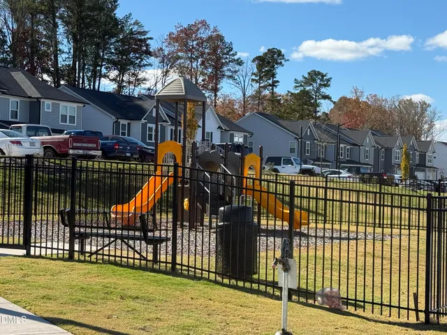 $2,000 | 1109 Jensen Road, Durham, NC 27703