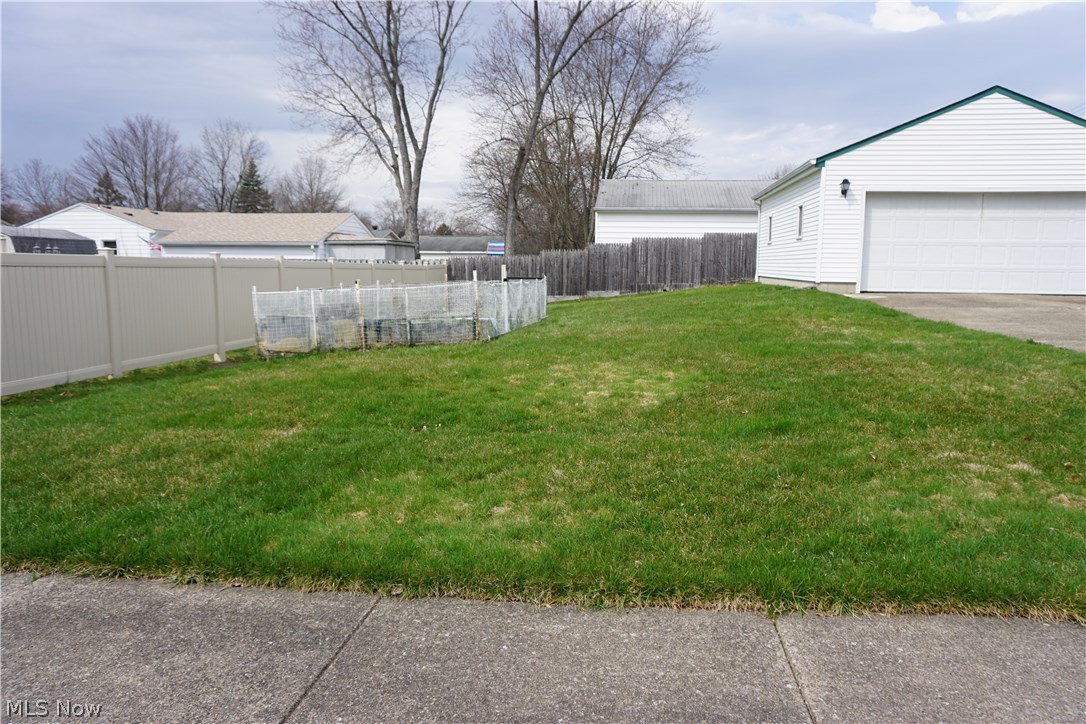 1799 Mathews Road Youngstown, OH 44514 - Photo 23 of 26 Gallery Image 23