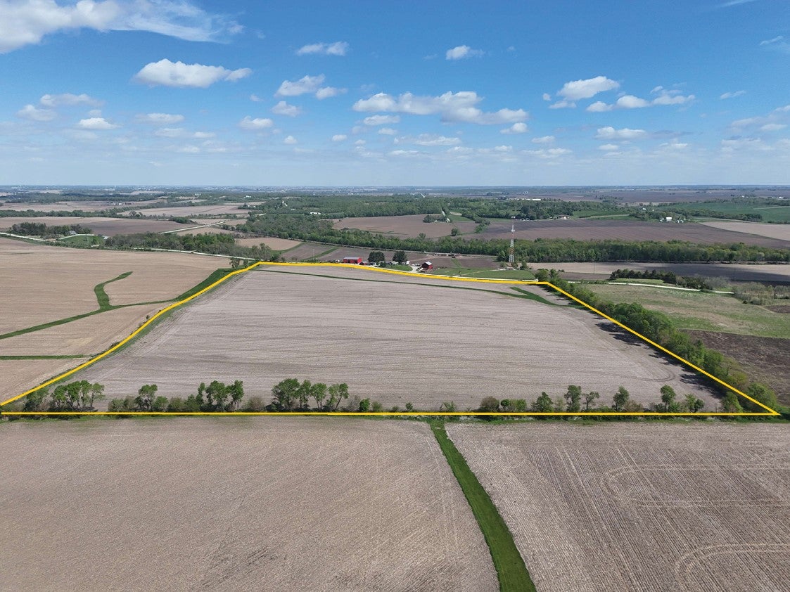 East Bertram Road Mount Vernon, IA 52314 - Photo 7 of 11 Gallery Image 7