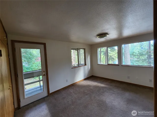 $3,500 | 8775 Battle Point Drive Northeast, Bainbridge Island, WA 98110