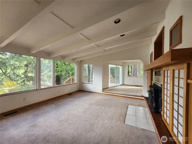 $4,500 | 8775 Battle Point Drive Northeast, Bainbridge Island, WA 98110