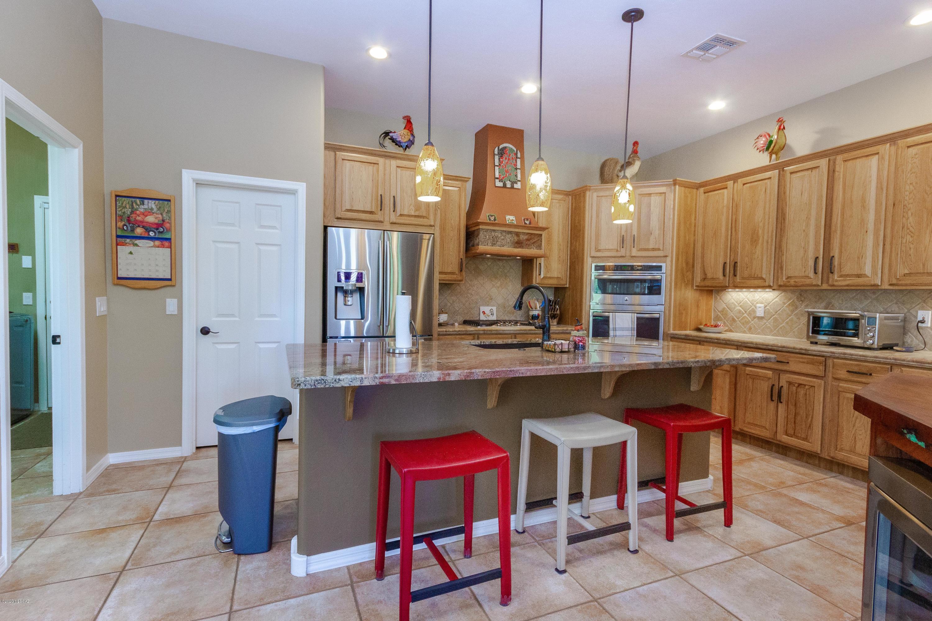 12707 North Piping Rock Road Oro Valley, AZ 85755 - Photo 34 of 50