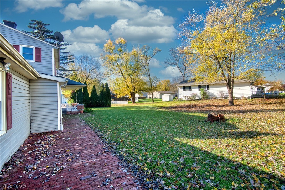 2312 North Road Southeast Warren, OH 44484 - Photo 9 of 35 Gallery Image 9
