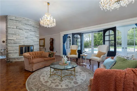 $1,699,999 | 136 White Birch Circle, Scituate, RI 02831