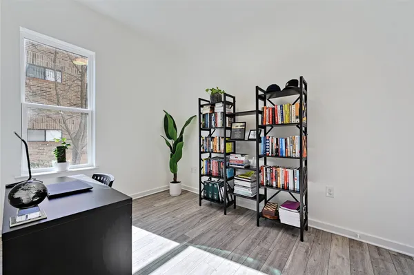 $4,300 | 2804 South 1st Street, Unit 2106, Austin, TX 78704