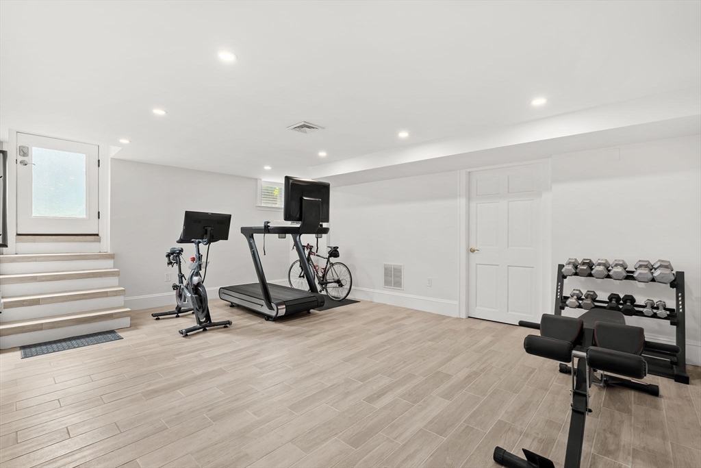 3 Essex Road Belmont, MA 02478 - Photo 33 of 40