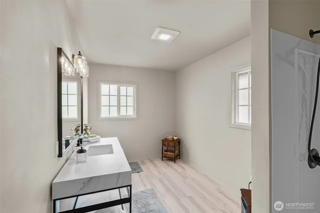 $2,258,900 | 4680 SR 6, Chehalis, WA 98532