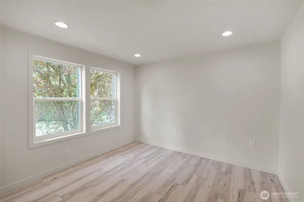$2,258,900 | 4680 SR 6, Chehalis, WA 98532