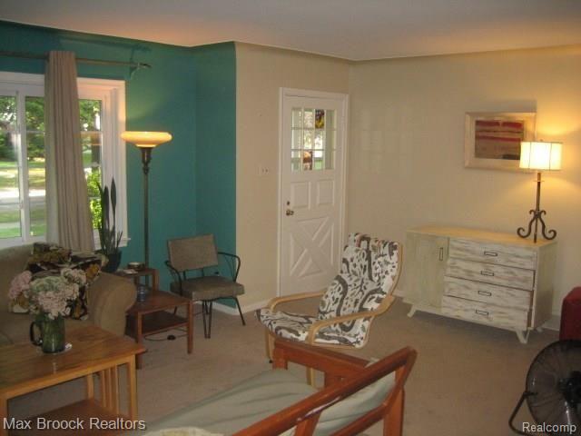 4163 Amherst Road Royal Oak, MI 48073 - Photo 5 of 25
