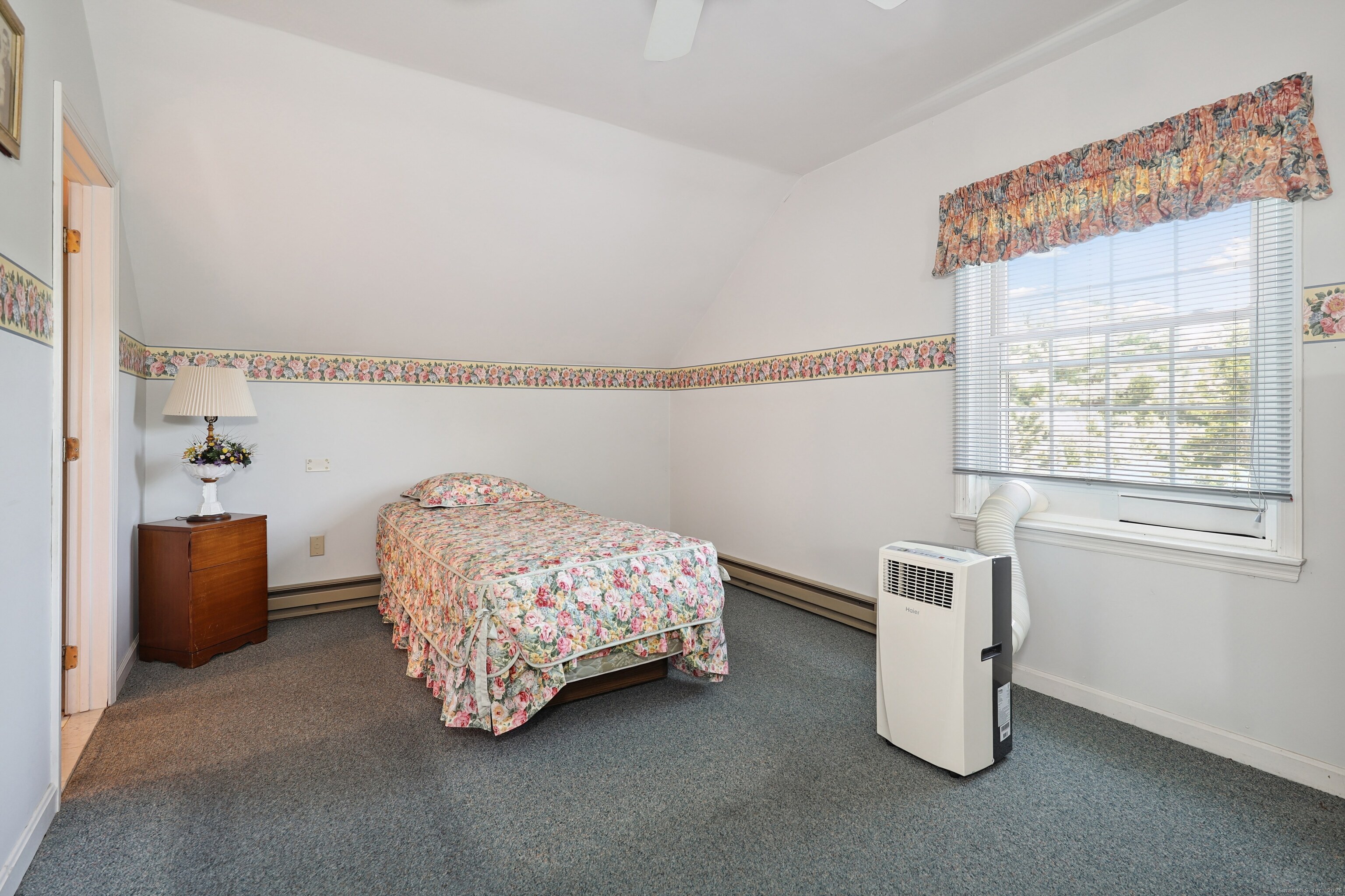 21 Hidden Pond Drive Watertown, CT 06795 - Photo 31 of 40 a room with a bed and a window