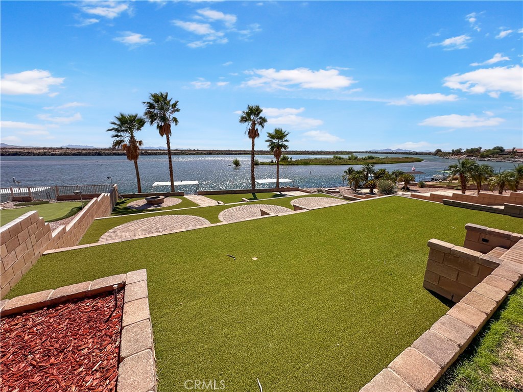 2734 Colorado River Road Blythe, CA 92225 - Photo 3 of 28 Backyard