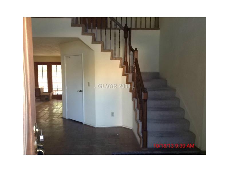 740 Spruce Tree Circle Henderson, NV 89014 - Photo 4 of 33 Property Photo.