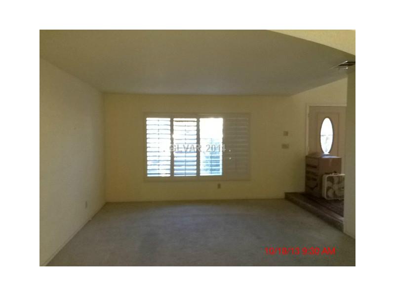 740 Spruce Tree Circle Henderson, NV 89014 - Photo 6 of 33 Property Photo.