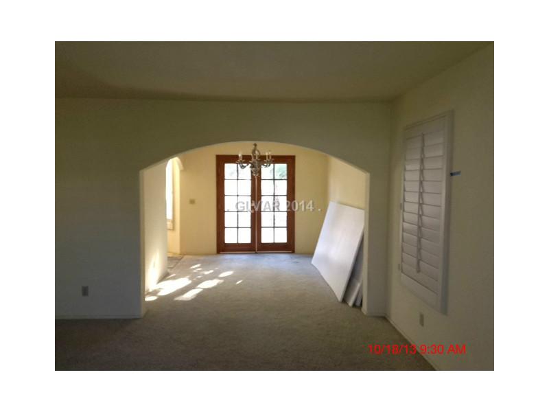 740 Spruce Tree Circle Henderson, NV 89014 - Photo 7 of 33 Property Photo.