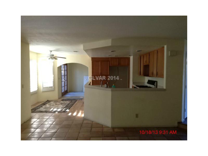 740 Spruce Tree Circle Henderson, NV 89014 - Photo 10 of 33 Property Photo.