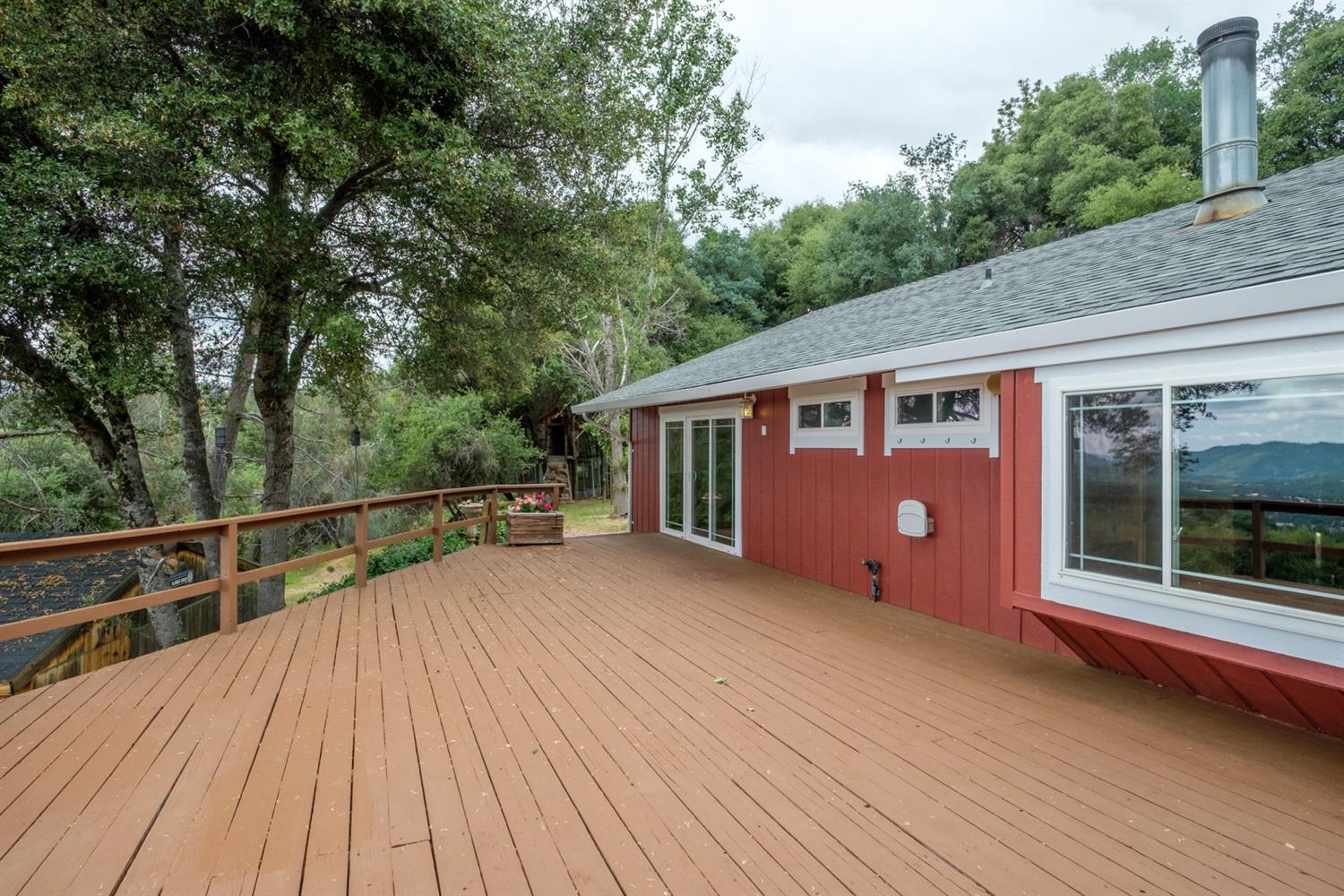 40674 Jean Road West Oakhurst, CA 93644 - Photo 25 of 47