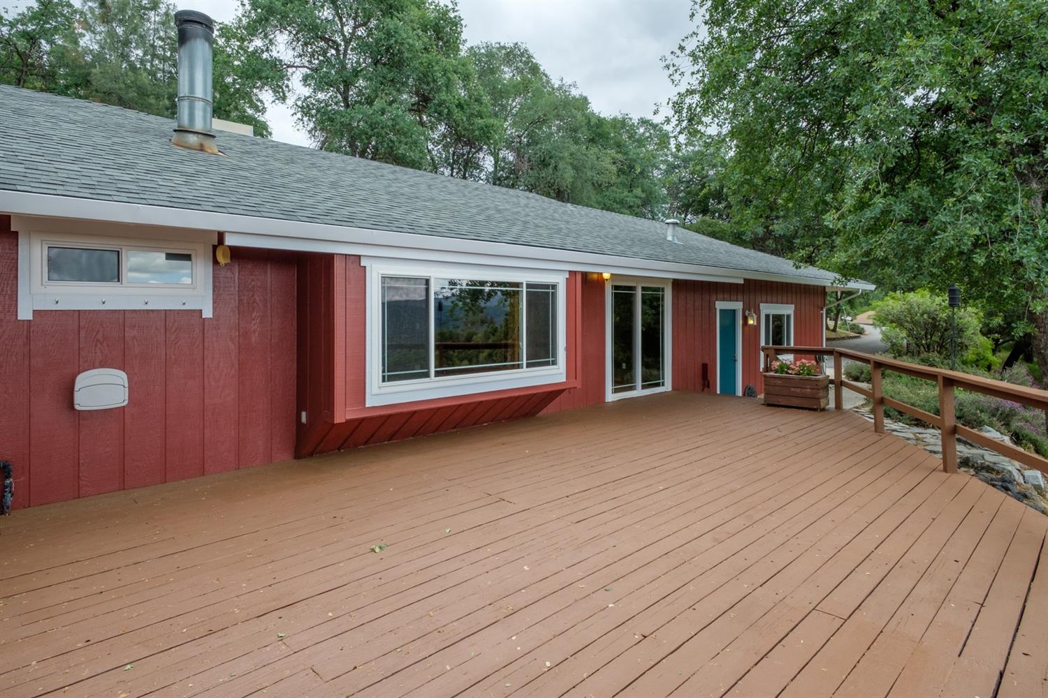 40674 Jean Road West Oakhurst, CA 93644 - Photo 27 of 47
