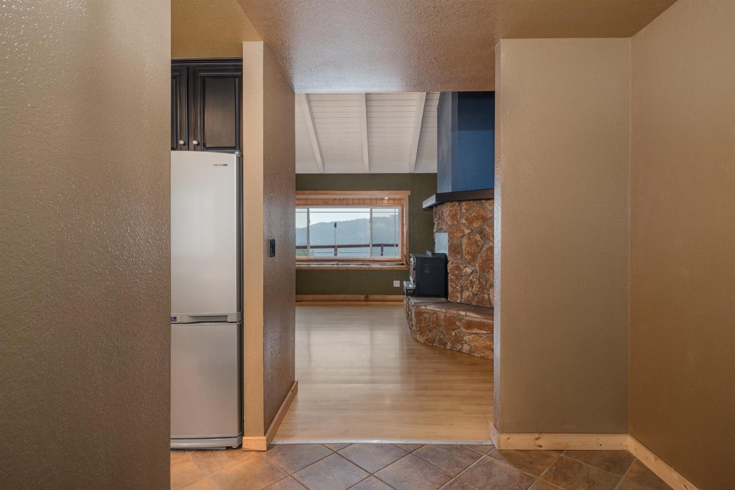 40674 Jean Road West Oakhurst, CA 93644 - Photo 7 of 47