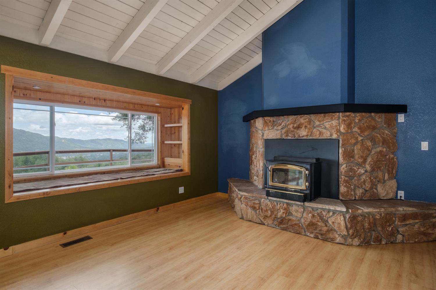 40674 Jean Road West Oakhurst, CA 93644 - Photo 10 of 47