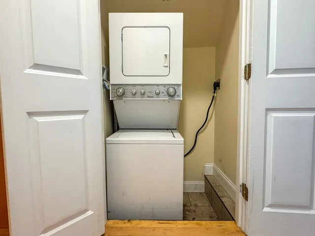 $529,500 | 410 St Paul Street, Burlington, VT 05401