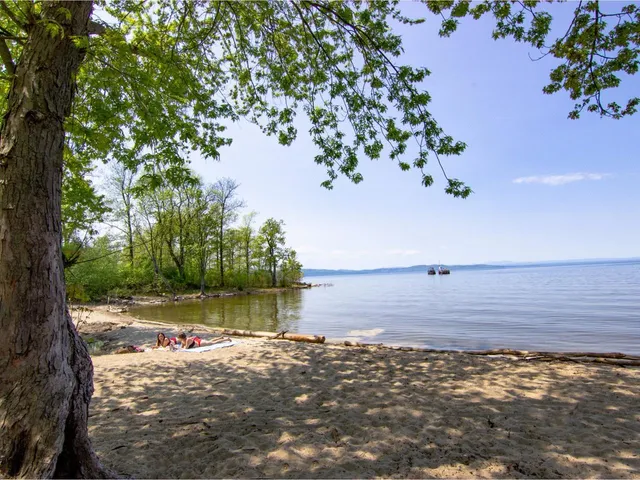 $517,500 | 410 St Paul Street, Burlington, VT 05401