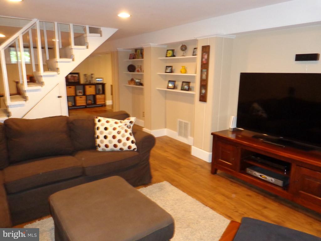 504 Overcrest Road Towson, MD 21286 - Photo 22 of 27 Family Room lower level