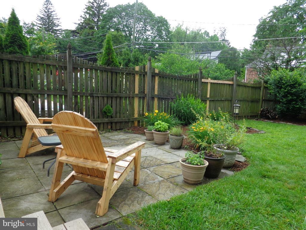 504 Overcrest Road Towson, MD 21286 - Photo 26 of 27 Exterior (Rear) Patio