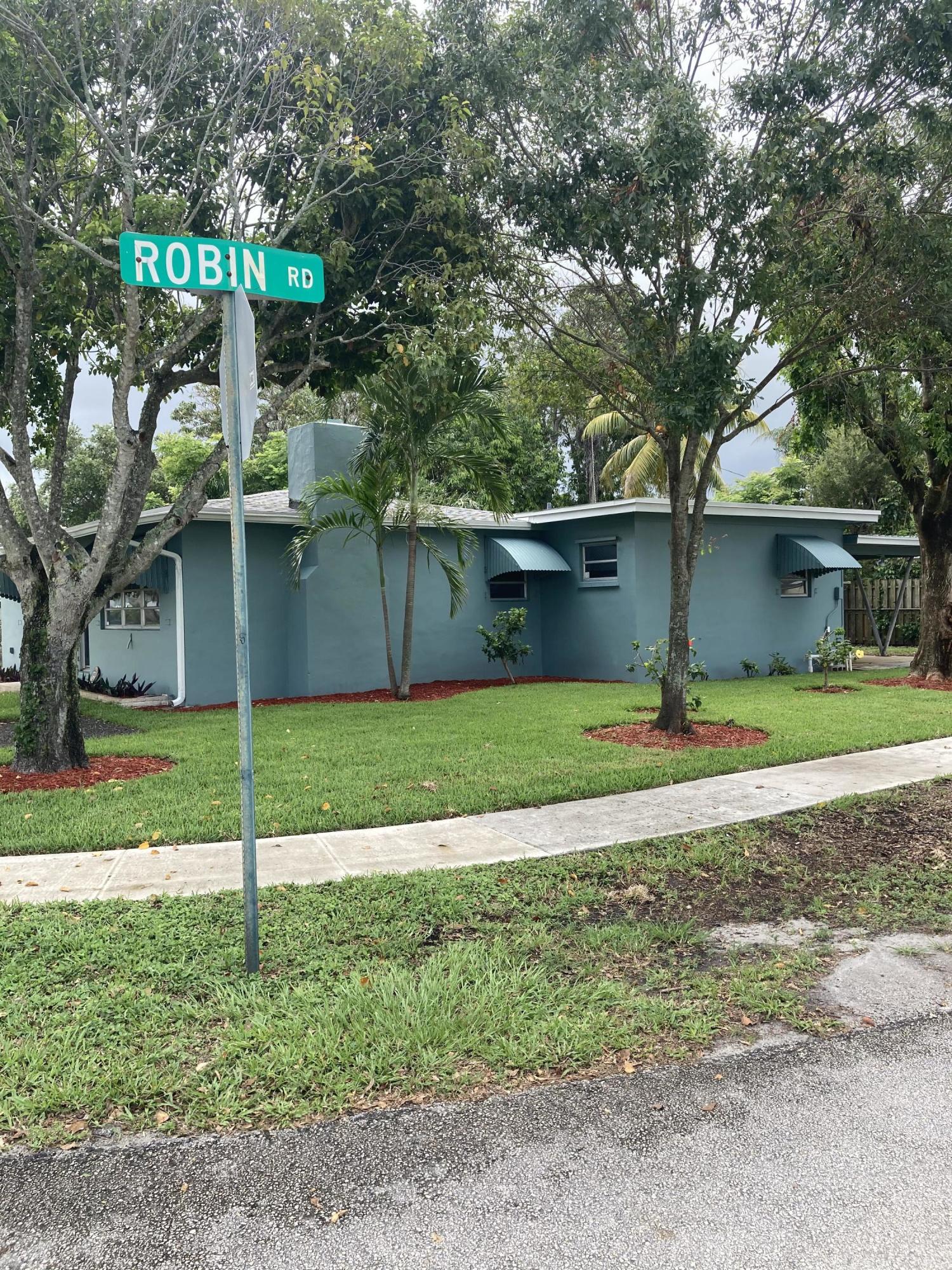 744 Elm Road West Palm Beach, FL 33409 - Photo 5 of 20 E88BDA42-55FD-439E-A907-BDE67E1D3A87