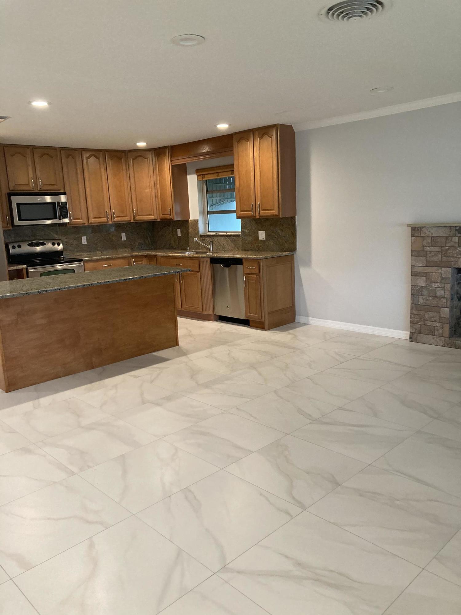 744 Elm Road West Palm Beach, FL 33409 - Photo 9 of 20 C9F04510-8D40-46CA-8A0D-1FCDE066CA0B