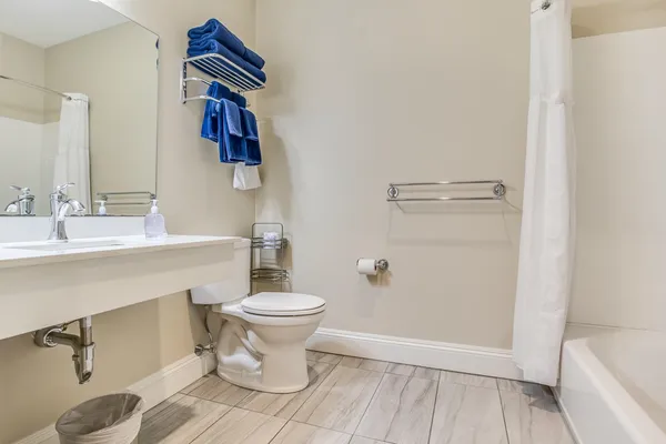 $85,000 | 1 Ocean Avenue, Unit 306 308 6, York, ME 03909
