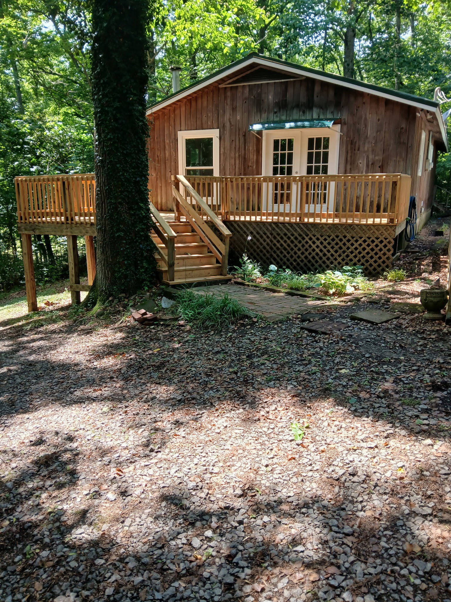 216 Rippy Ridge Road Normandy, TN 37360 - Photo 2 of 25