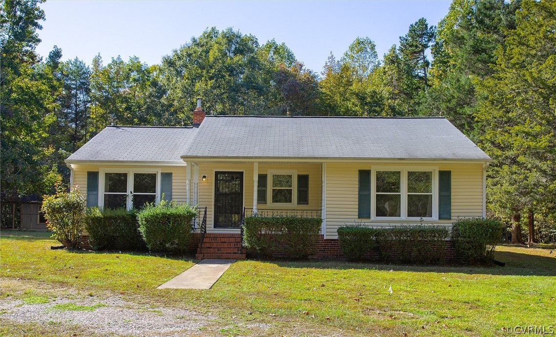 4287 Three Bridge Road Powhatan, VA 23139 - Photo 2 of 27 Gallery Image 2