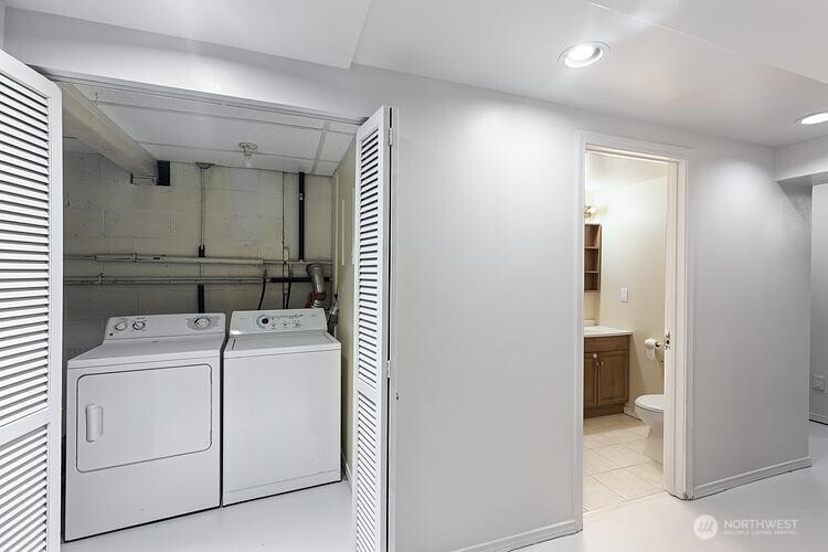 8555 South 120th Street Seattle, WA 98178 - Photo 16 of 18