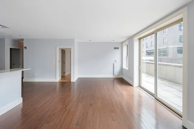 $3,700 | 116 Rantoul Street, Unit 109, Beverly, MA 01915