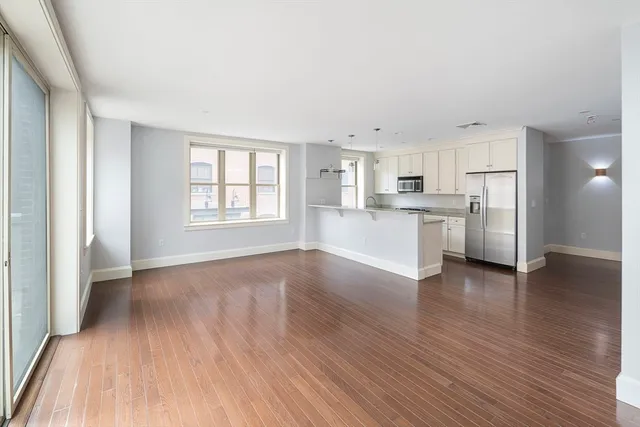 $3,700 | 116 Rantoul Street, Unit 109, Beverly, MA 01915