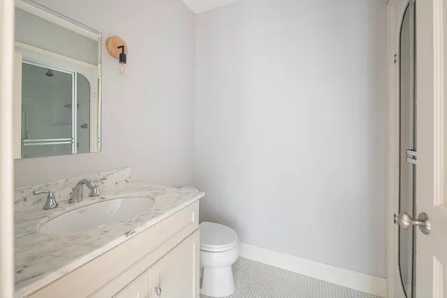 $3,700 | 116 Rantoul Street, Unit 109, Beverly, MA 01915