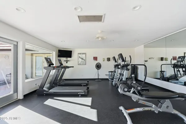 $129,900 | 201 South Greenfield Road, Unit 176, Mesa, AZ 85206